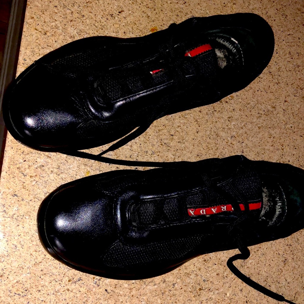 Not in the best condition… soles are deteriorating